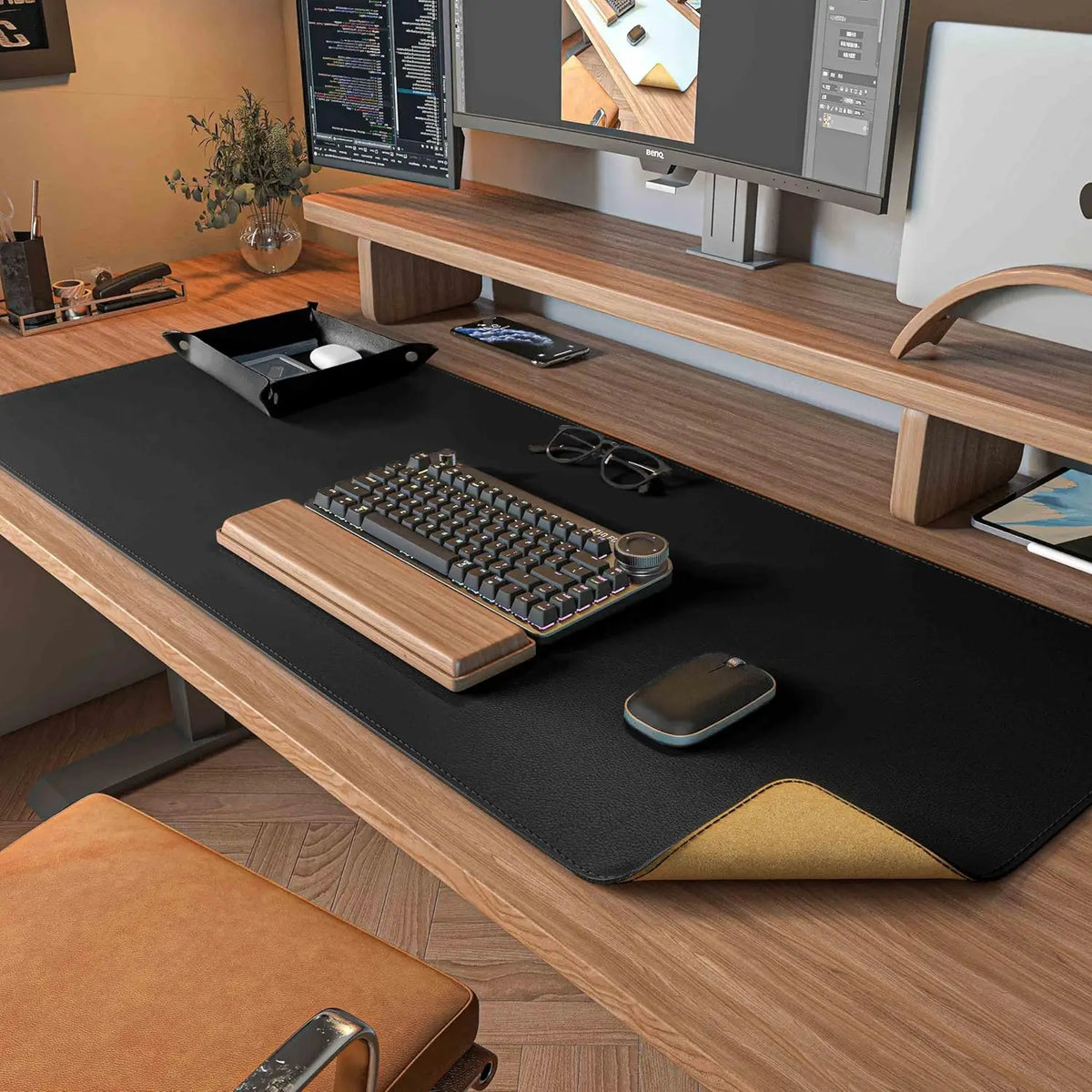 Deskspur Duo Two-Tone Leather Desk Mat — Deskspur Modern Desks & Workspace Accessories